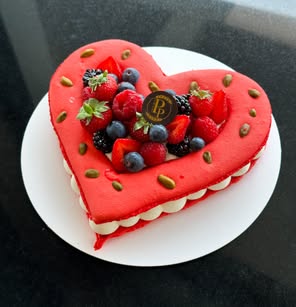 Le palet doré PP sur une pâtisserie